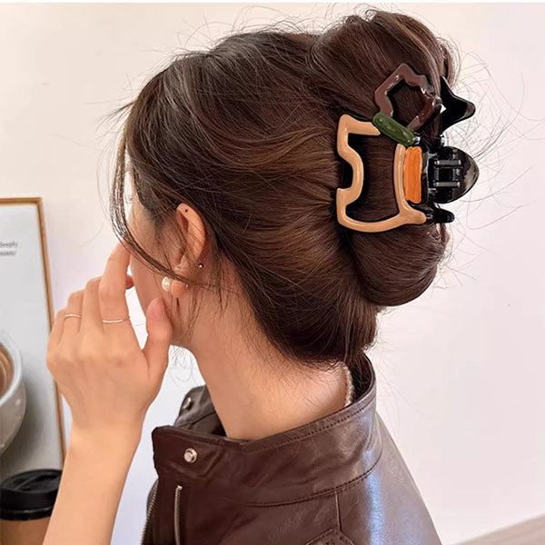 Hailey Doggie Hair Clip