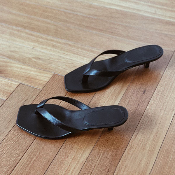 Holly Kitten Heel Thong Sandals – The Wildflower Shop