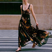 Vivienne Elegant Noir Bloom Maxi Dress