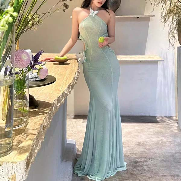 Rosie Sophistication Halter Mermaid Maxi Dress S / Mint Rosie Sophistication Halter Mermaid Maxi Dress S / Mint