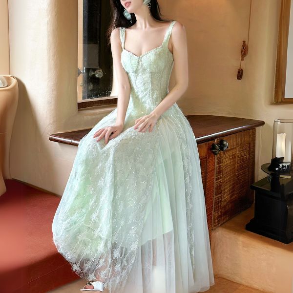 Nerina Pastel Mint Floral Embroidered Dress M Nerina Pastel Mint Floral Embroidered Dress M