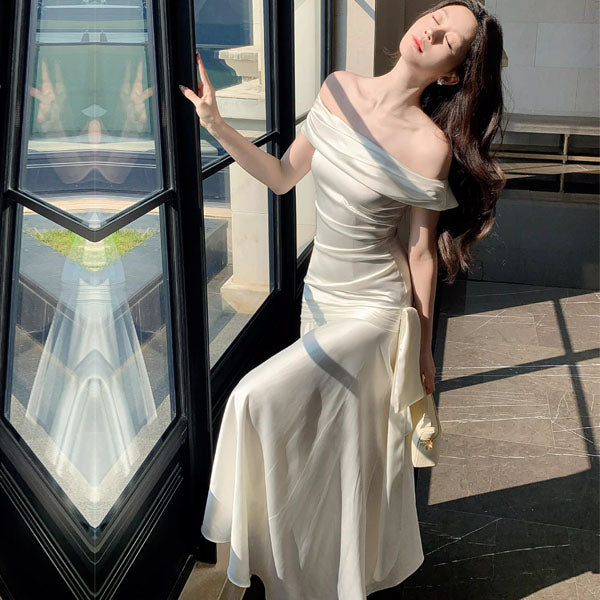 kerri formal velvet mermaid dress Windsor Kerri Formal Velvet Mermaid Dress at Foxvalley Mall in Aurora, IL