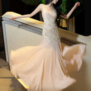 Chérie Feminine Embellished Flora Evening Dress