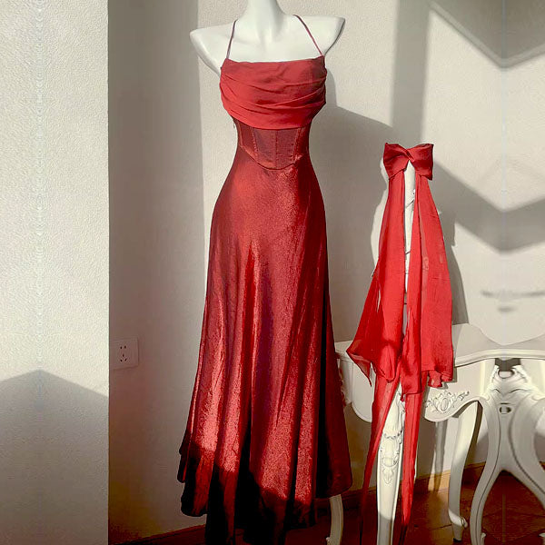 Claudine Elegant Scarlet Evening Dress with Detachable Sleeves
