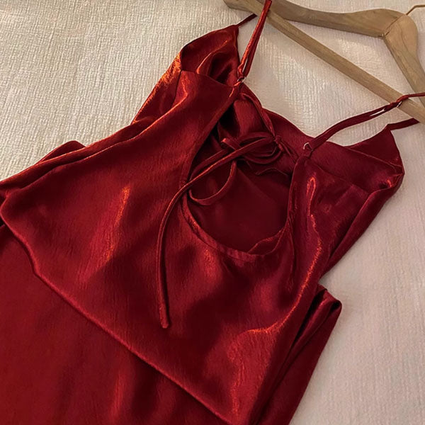 Lara Glamorous Red Satin Open Back Dress S Lara Glamorous Red Satin Open Back Dress S