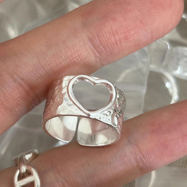 Cora 925 Silver Texture Heart Shape Ring
