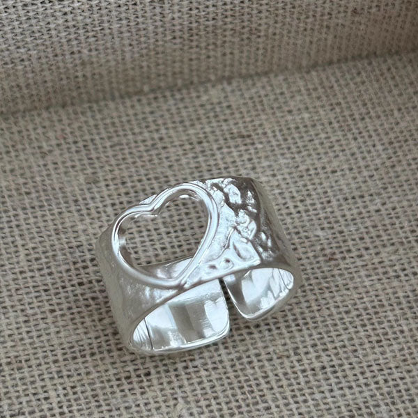 Cora 925 Silver Texture Heart Shape Ring