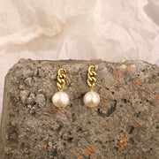 Nikea Chain Pearl Earrings