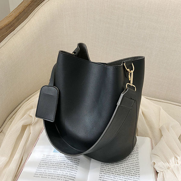 Janise Bucket Tote Bag