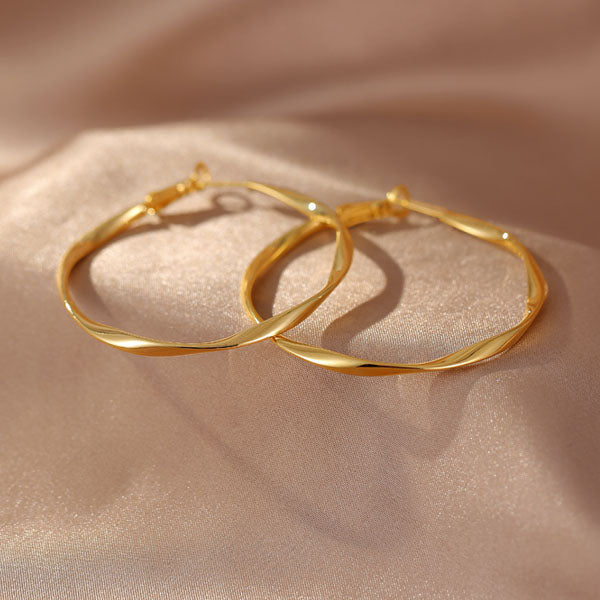 Kimmy Hoop Earrings