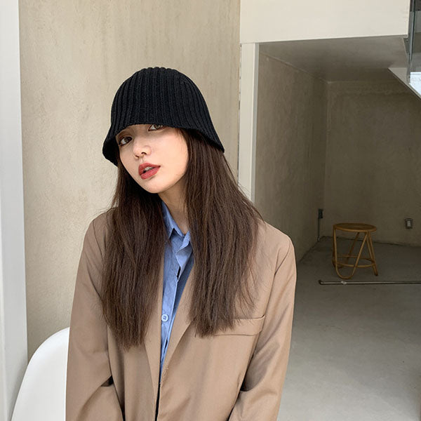 Kiri Bucket Knit Beanie