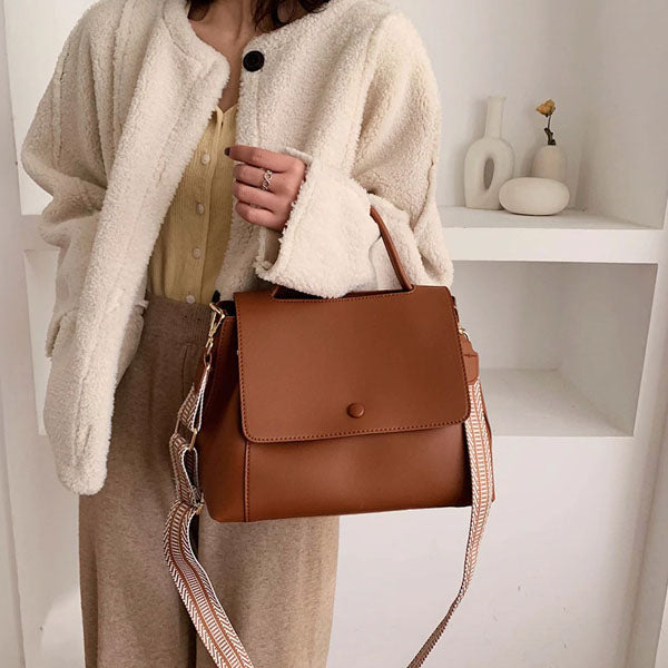 Luna Classic Messanger Tote Bag
