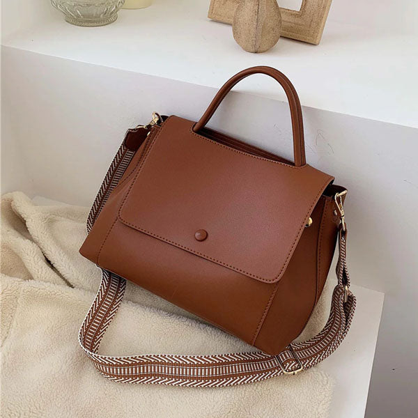 Luna Classic Messanger Tote Bag
