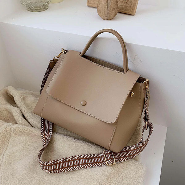 Luna Classic Messanger Tote Bag