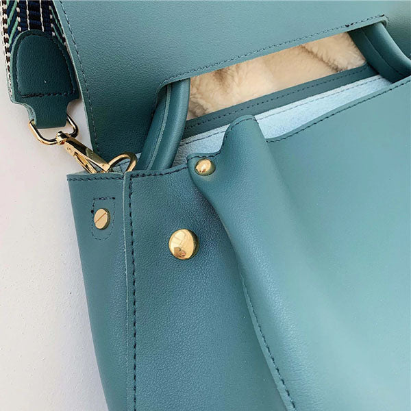 Luna Classic Messanger Tote Bag
