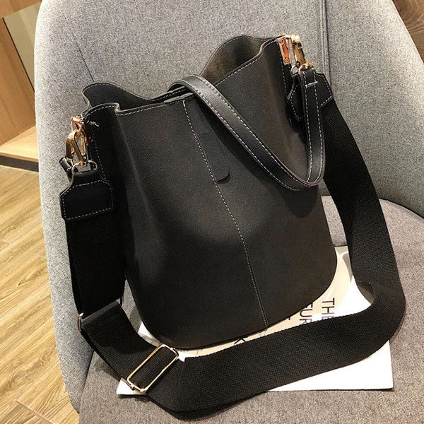Kristy Chic Bucket Bag