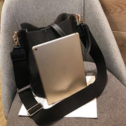 Kristy Chic Bucket Bag