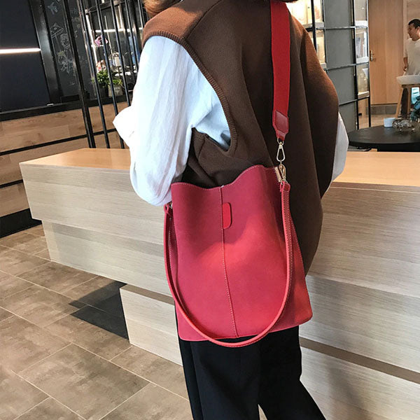 Kristy Chic Bucket Bag