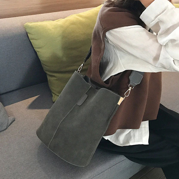 Kristy Chic Bucket Bag