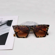 Joanne Retro Stylish Sunglasses