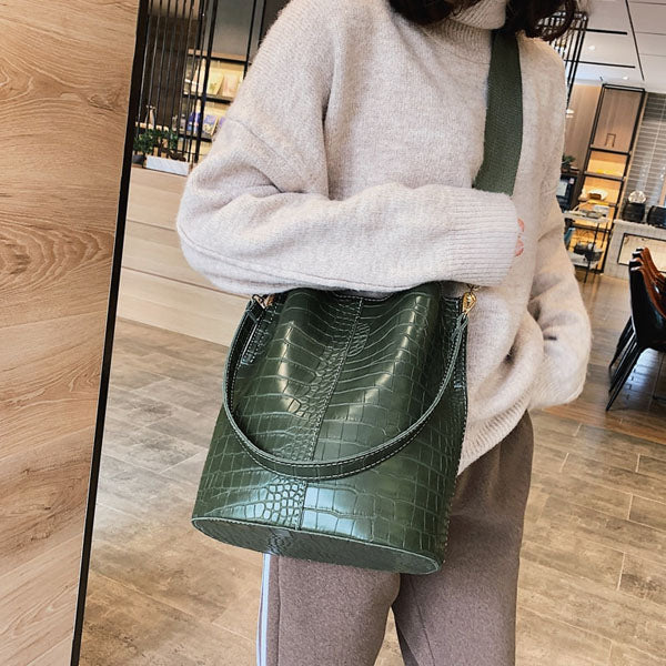 Christine Lux Bucket Bag
